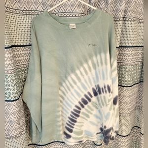 Pink crew neck sweatshirt